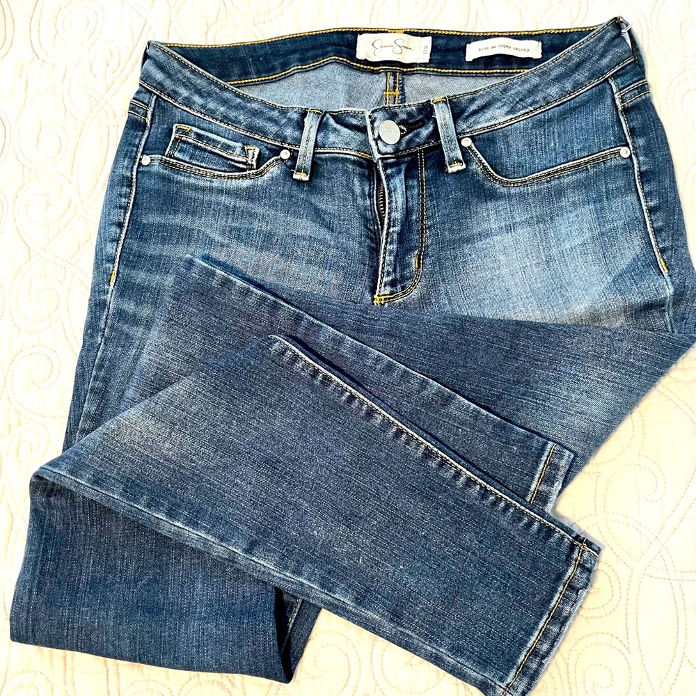 Jessica Simpson Kiss Me Supper Skinny Jeans 27S
